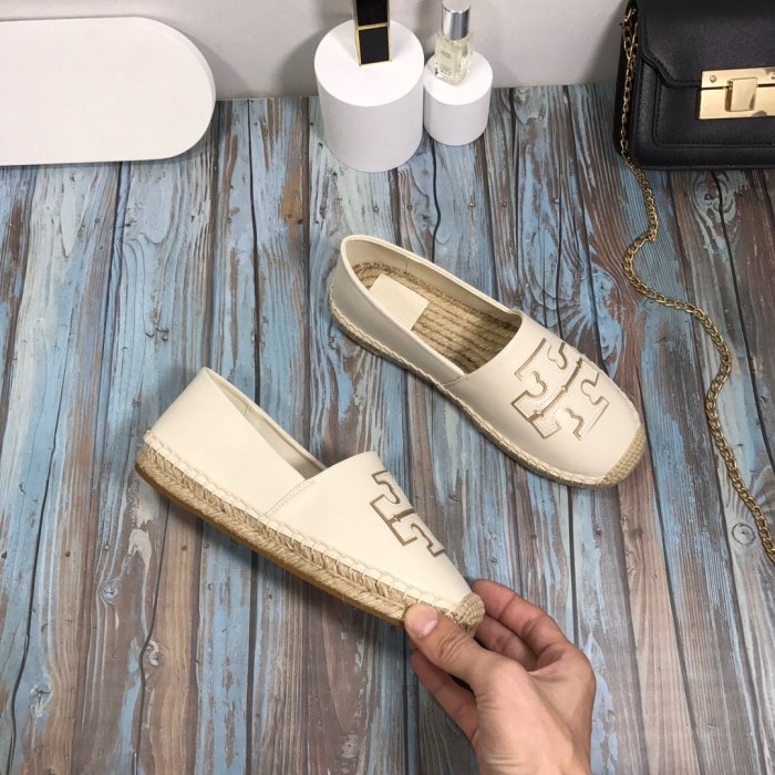 Women flat shoes, size 35-40, with box, SS60-1010-1012