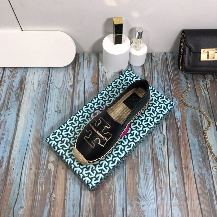 Women flat shoes, size 35-40, with box, SS60-1010-1012