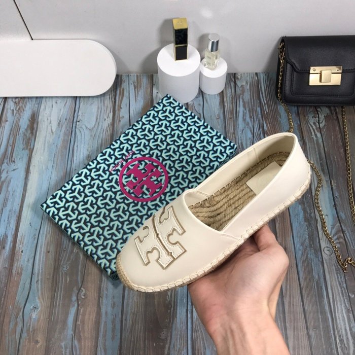 Women flat shoes, size 35-40, with box, SS60-1010-1012