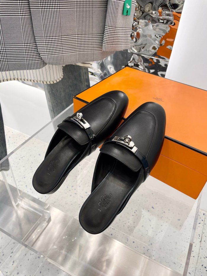 Women flat shoes, size 34-42 with box, SS60-951