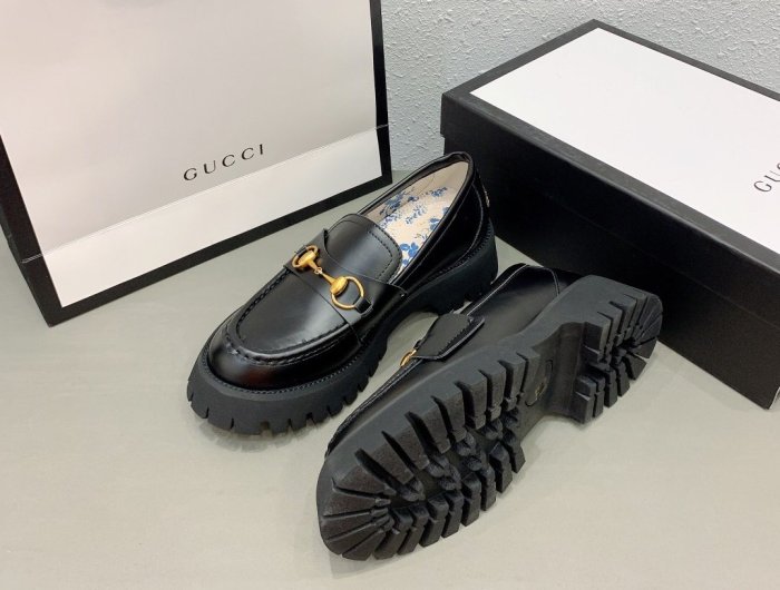 women flat shoes, size 35-39, with box , SS60-1039