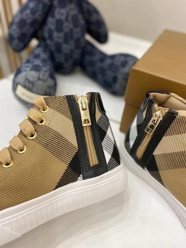 kids sneakers shoes, size 24-35,with box, SS70-870-875