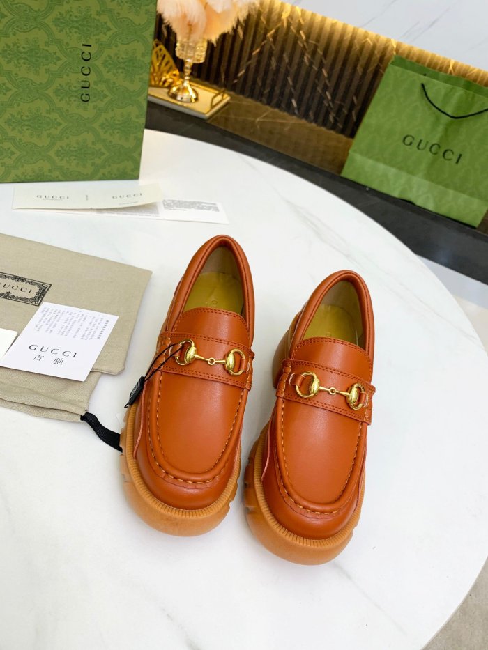 women flat shoes, size 35-41, with box , SS70-924-926