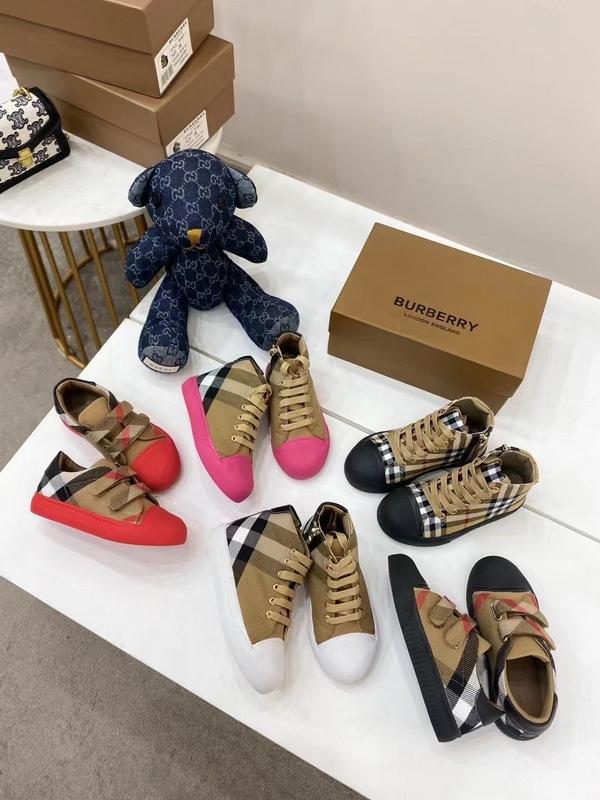 kids sneakers shoes, size 24-35,with box, SS70-870-875