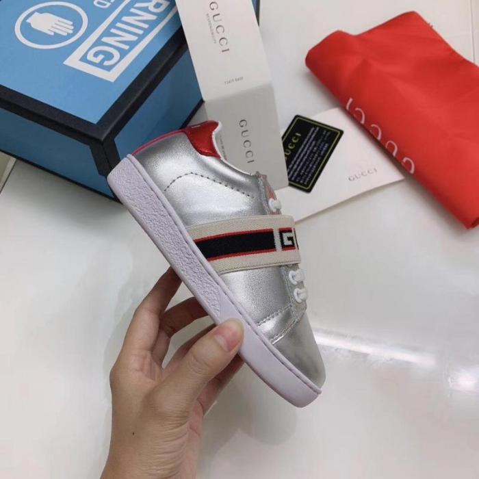 kids sneakers shoes, size 24-35,with box, SS70-878