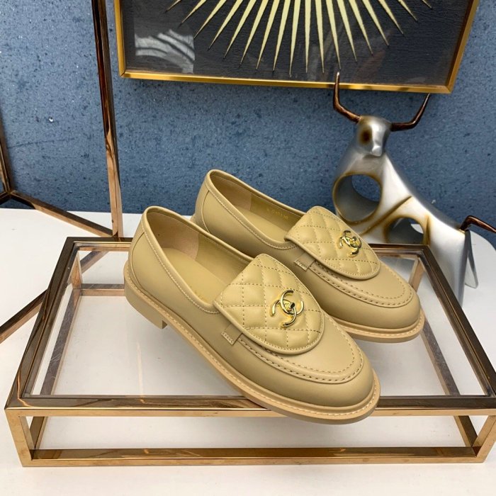 Women flat shoes, size 35-40, with box , SS70-951-953