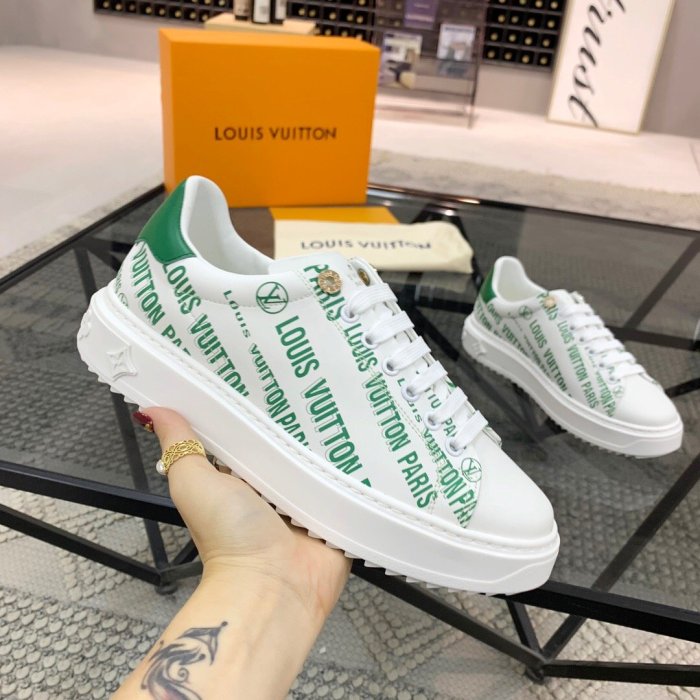 Women flat sneakers shoes, size 35-41, with box, SS70-1016