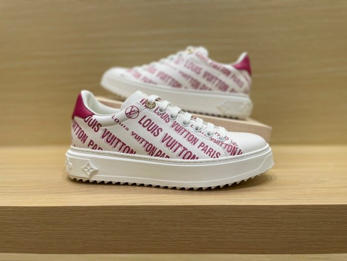 Women flat sneakers shoes, size 35-40, with box, SS70-1019