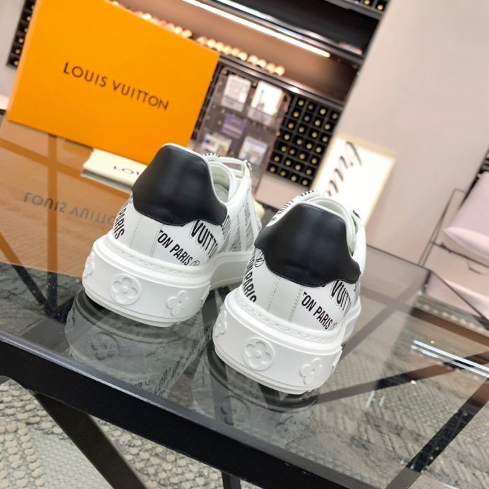 Women flat sneakers shoes, size 35-41, with box, SS70-1017