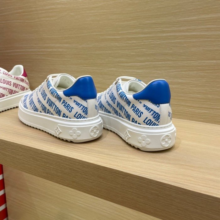 Women flat sneakers shoes, size 35-40, with box, SS70-1020
