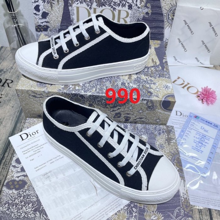 Women flat shoes, size 35-42, with box , SS70-990-993