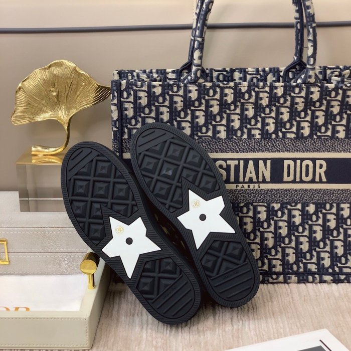 Women flat shoes, size 35-41, with box , SS70-994