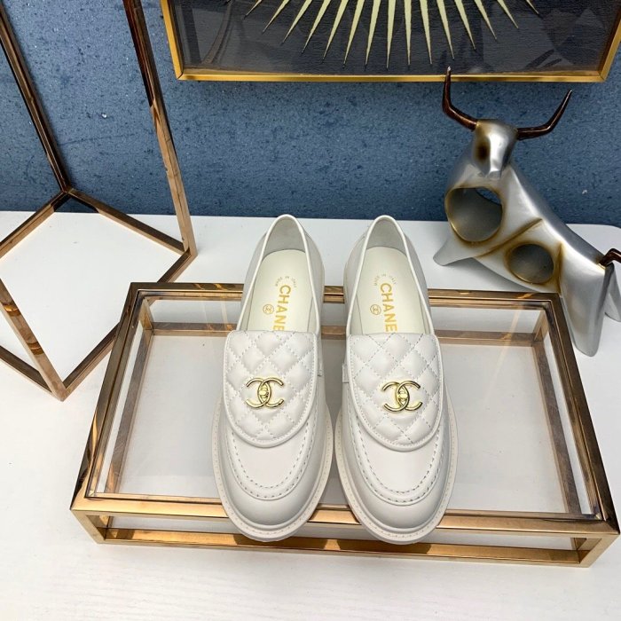 Women flat shoes, size 35-40, with box , SS70-951-953