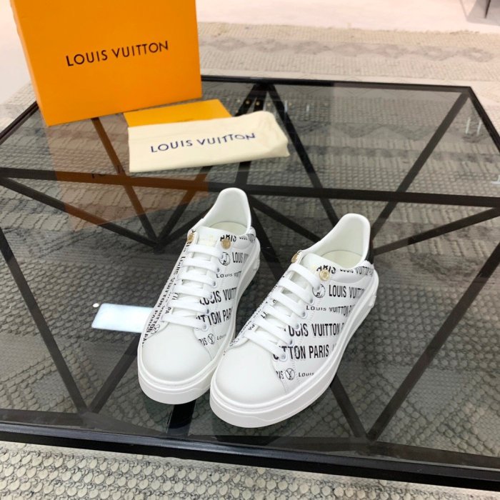 Women flat sneakers shoes, size 35-41, with box, SS70-1017