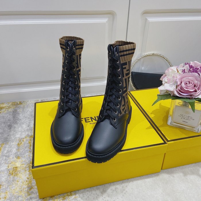 women boot shoes, size 35-40, with box, SS88-355-357