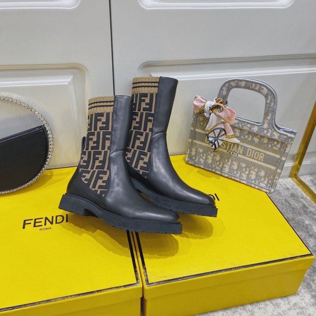 women boot shoes, size 35-40, with box, SS88-355-357