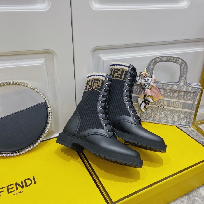 women boot shoes, size 35-40, with box, SS88-355-357