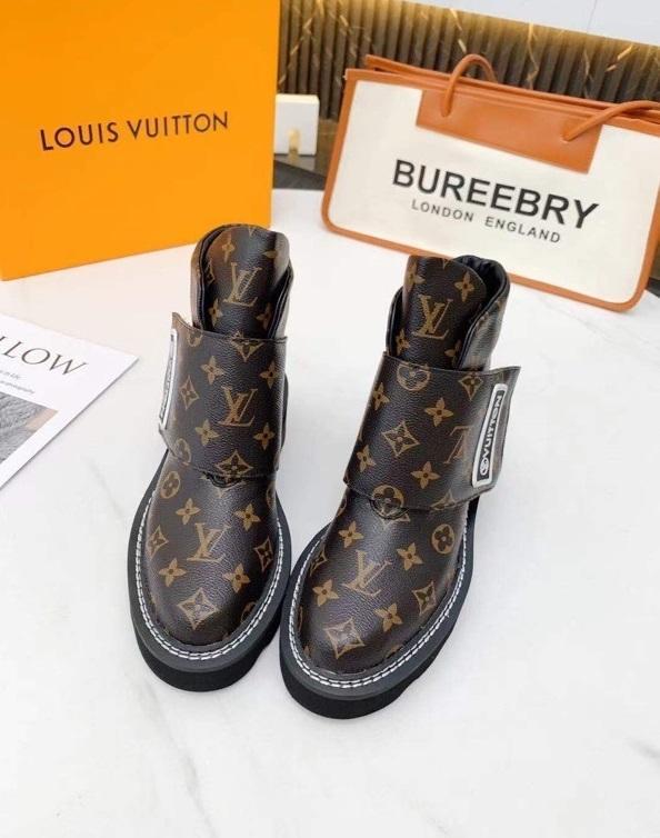 women boot shoes, size 35-40, with box, SS110-111