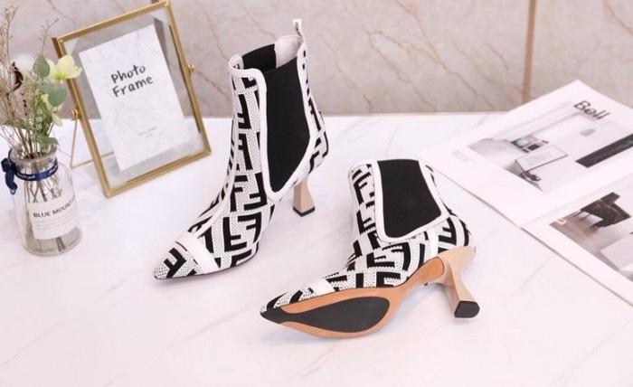 women boot shoes, size 35-41, with box, SS110-124-126