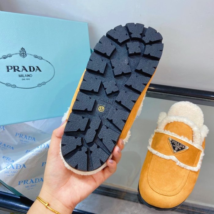 Women flat shoes, size 35-40, with box, SS60-1068-1069