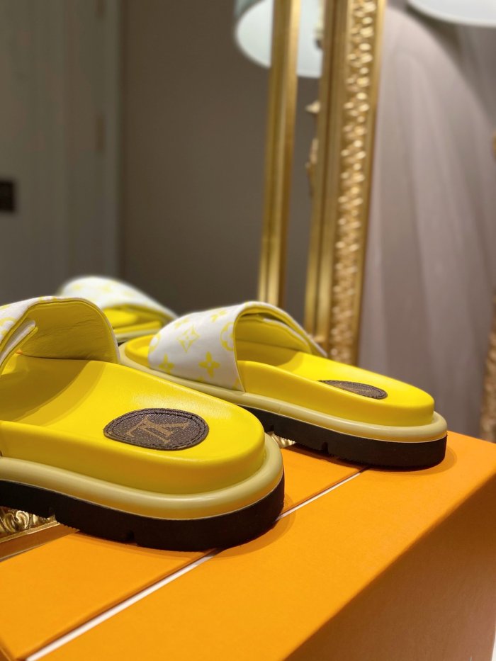 Women flat shoes, size 35-41, with box, SS60-1076-1079