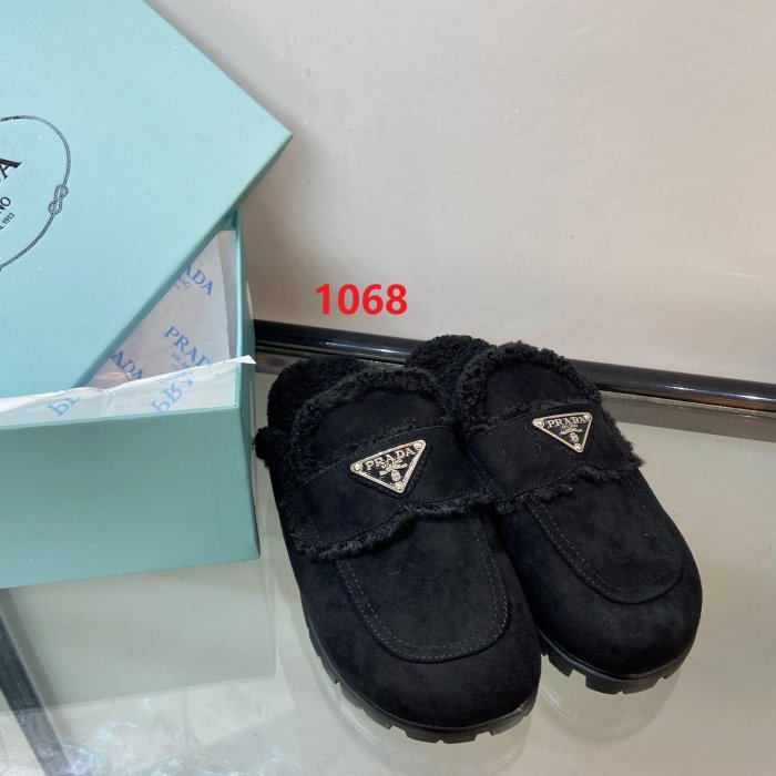Women flat shoes, size 35-40, with box, SS60-1068-1069