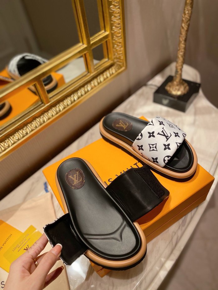 Women flat shoes, size 35-41, with box, SS60-1076-1079