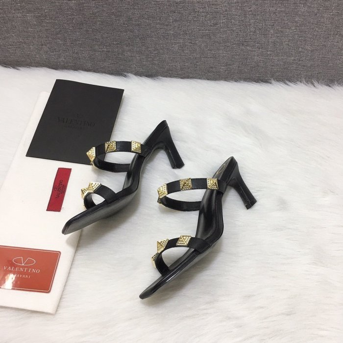 Women heel shoes,heel 6cm,size 34-42, with box, SS60-1111