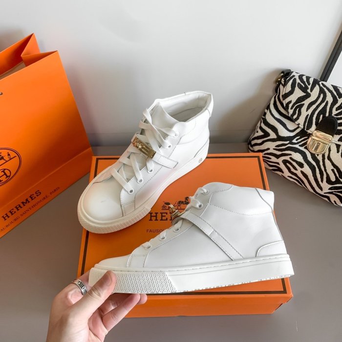 Women flat shoes, size 35-40, with box, SS70-1041-1042