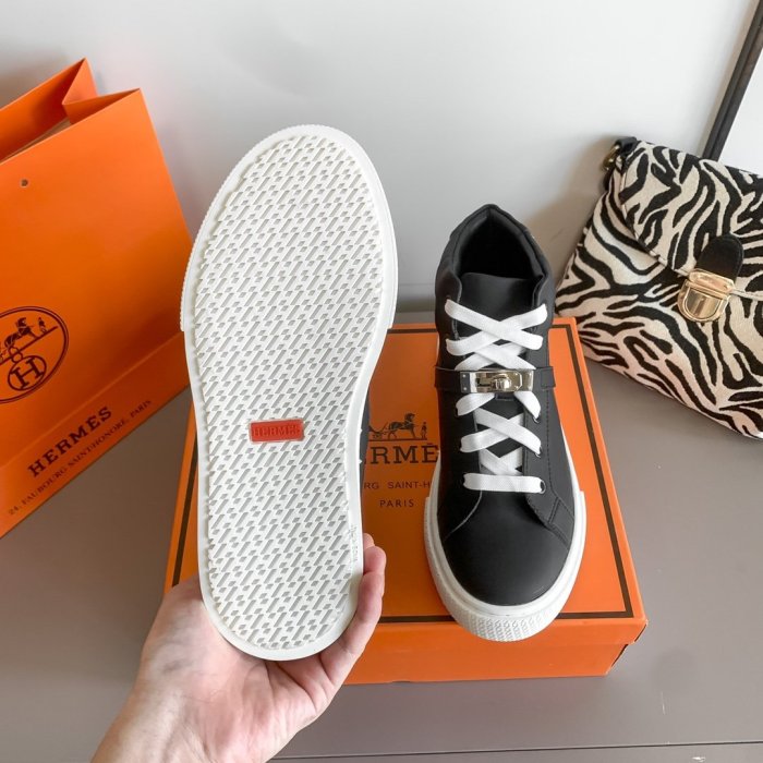 Women flat shoes, size 35-40, with box, SS70-1041-1042