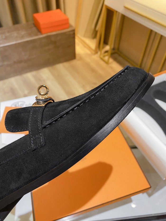 Women flat shoes, size 34-42, with box, SS70-1086
