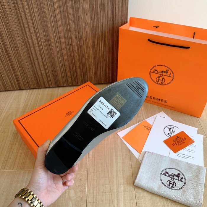 Women flat shoes, size 34-42, with box, SS70-1074