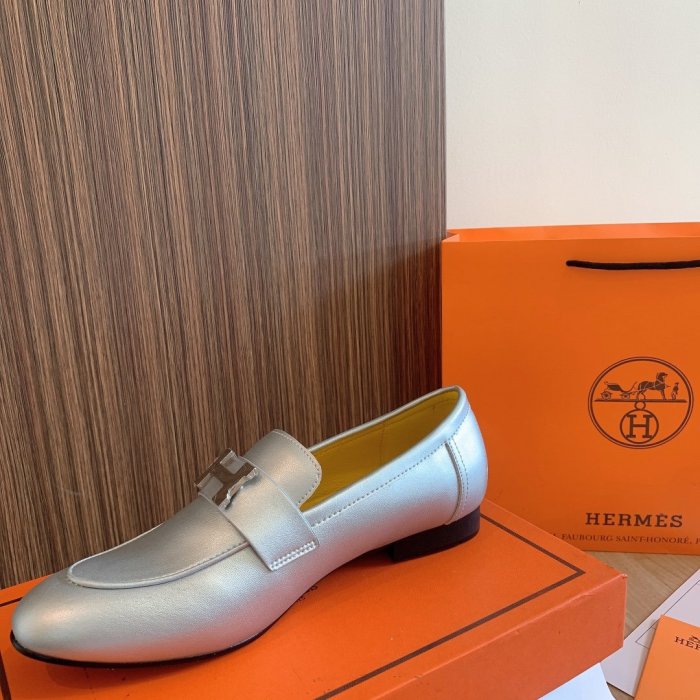Women flat shoes, size 34-42, with box, SS70-1074