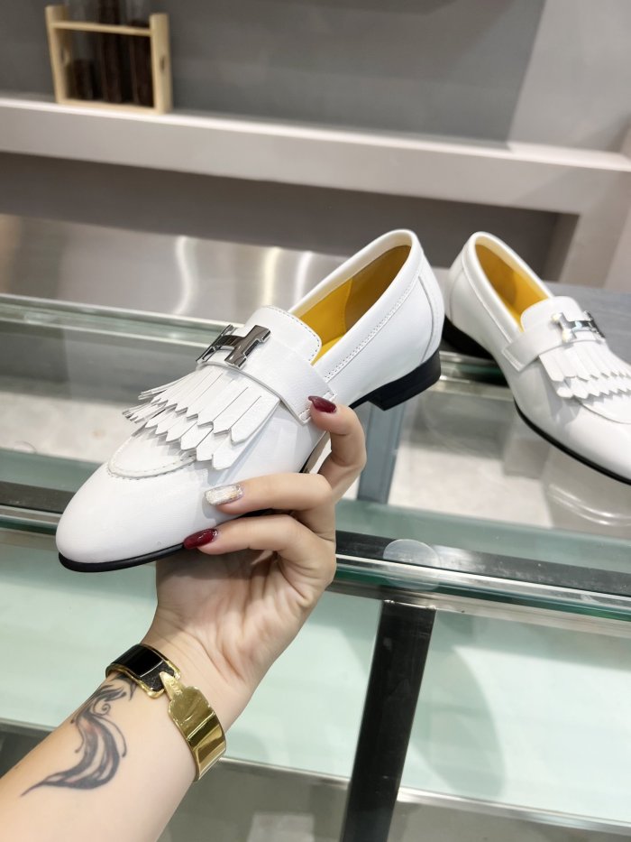 Women flat shoes, size 34-42, with box, SS70-1081