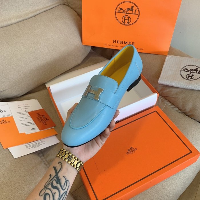 Women flat shoes, size 34-42, with box, SS70-1075