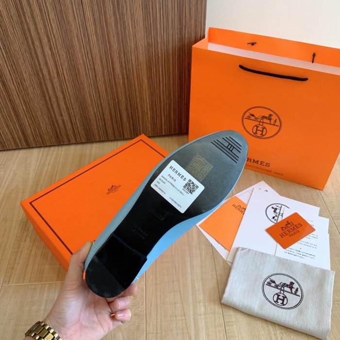Women flat shoes, size 34-42, with box, SS70-1075