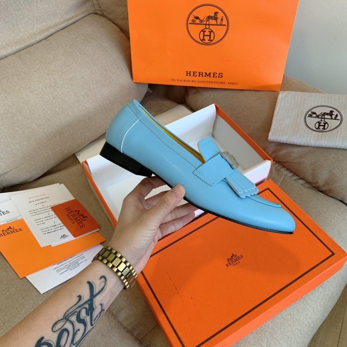 Women flat shoes, size 34-42, with box, SS70-1072