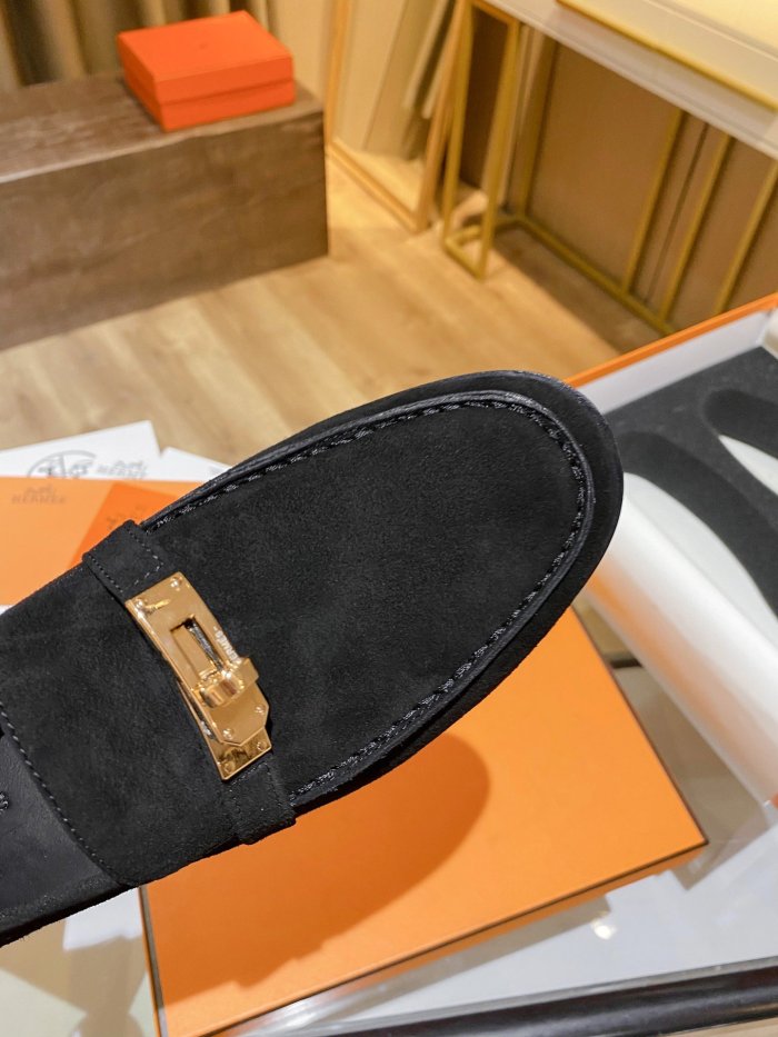 Women flat shoes, size 34-42, with box, SS70-1086