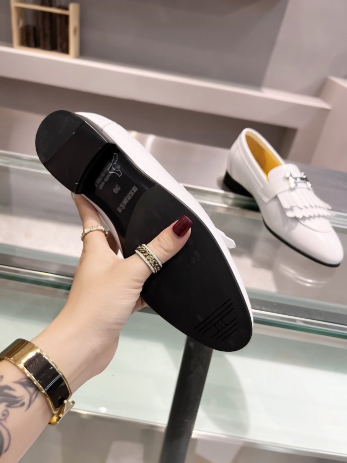 Women flat shoes, size 34-42, with box, SS70-1081