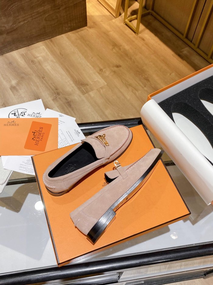 Women flat shoes, size 34-42, with box, SS70-1088