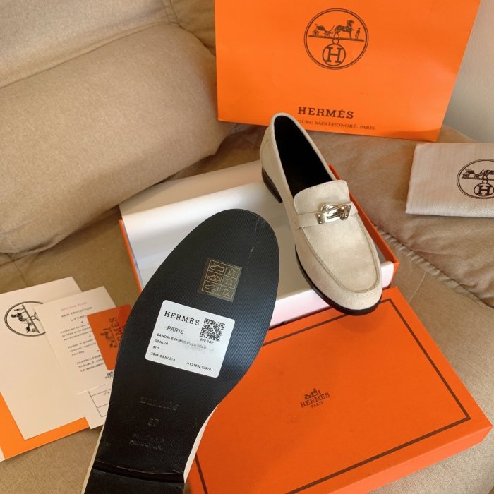 Women flat shoes, size 35-42, with box, SS70-1069