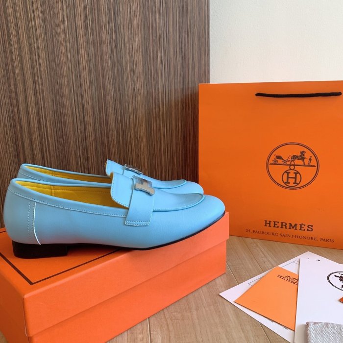 Women flat shoes, size 34-42, with box, SS70-1075