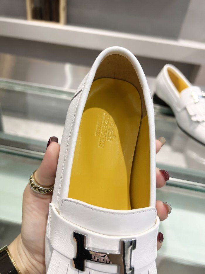 Women flat shoes, size 34-42, with box, SS70-1081