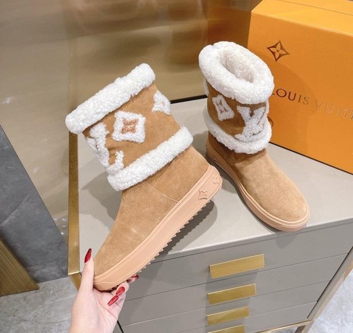 women boots shoes, size 35-41, with box,SS110-147-150