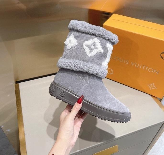 women boots shoes, size 35-41, with box,SS110-147-150