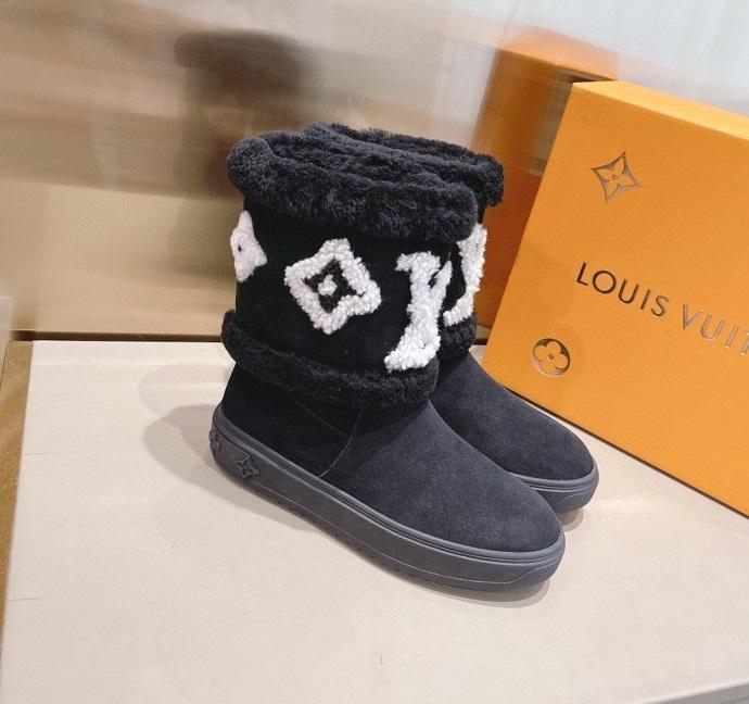 women boots shoes, size 35-41, with box,SS110-147-150