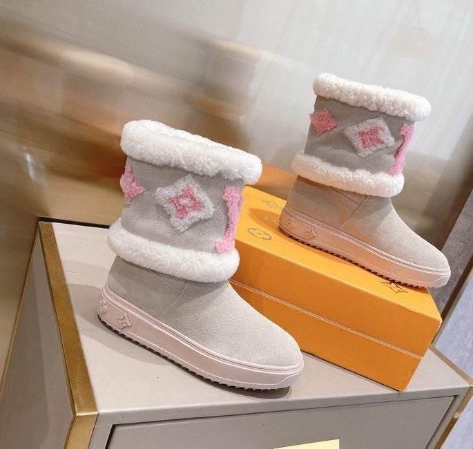 women boots shoes, size 35-41, with box,SS110-147-150