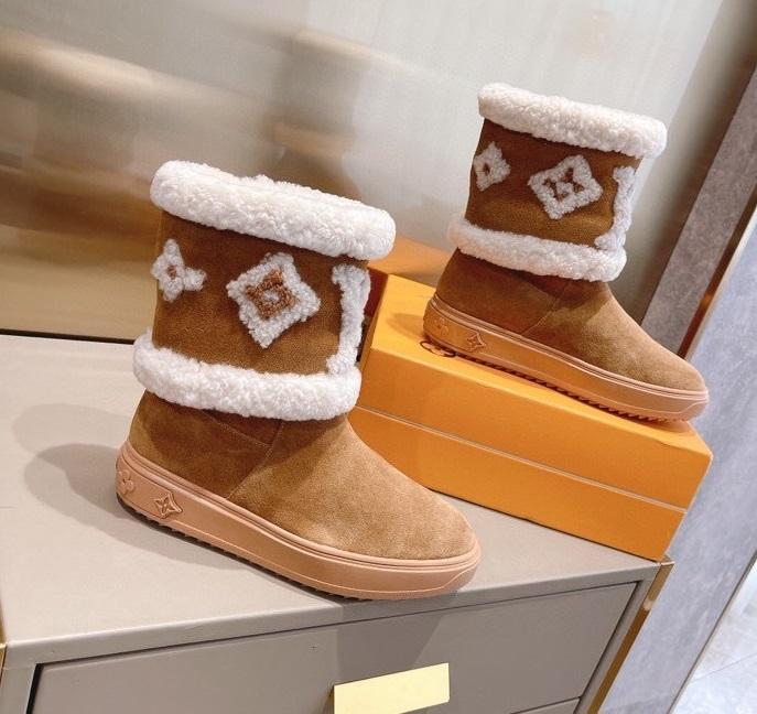 women boots shoes, size 35-41, with box,SS110-147-150