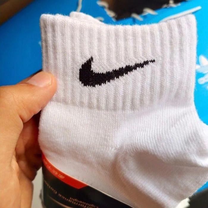 women men cotton socks, pack of 10 pairs,  CL15.5