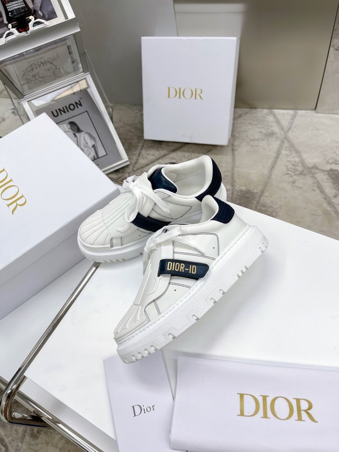 Women flat shoes, size 35-41, with box, SS88-377-380